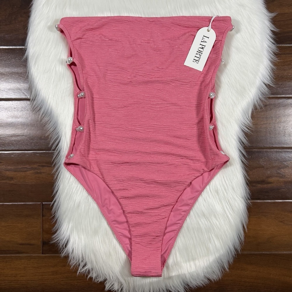 La Porte Women's Size Medium Pink Strapless Cut Out Stephanie One Piece Swimsuit